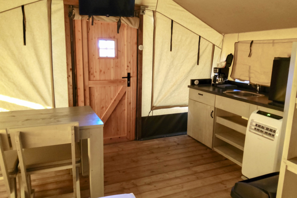 Rates 19 Glamping Kitchen